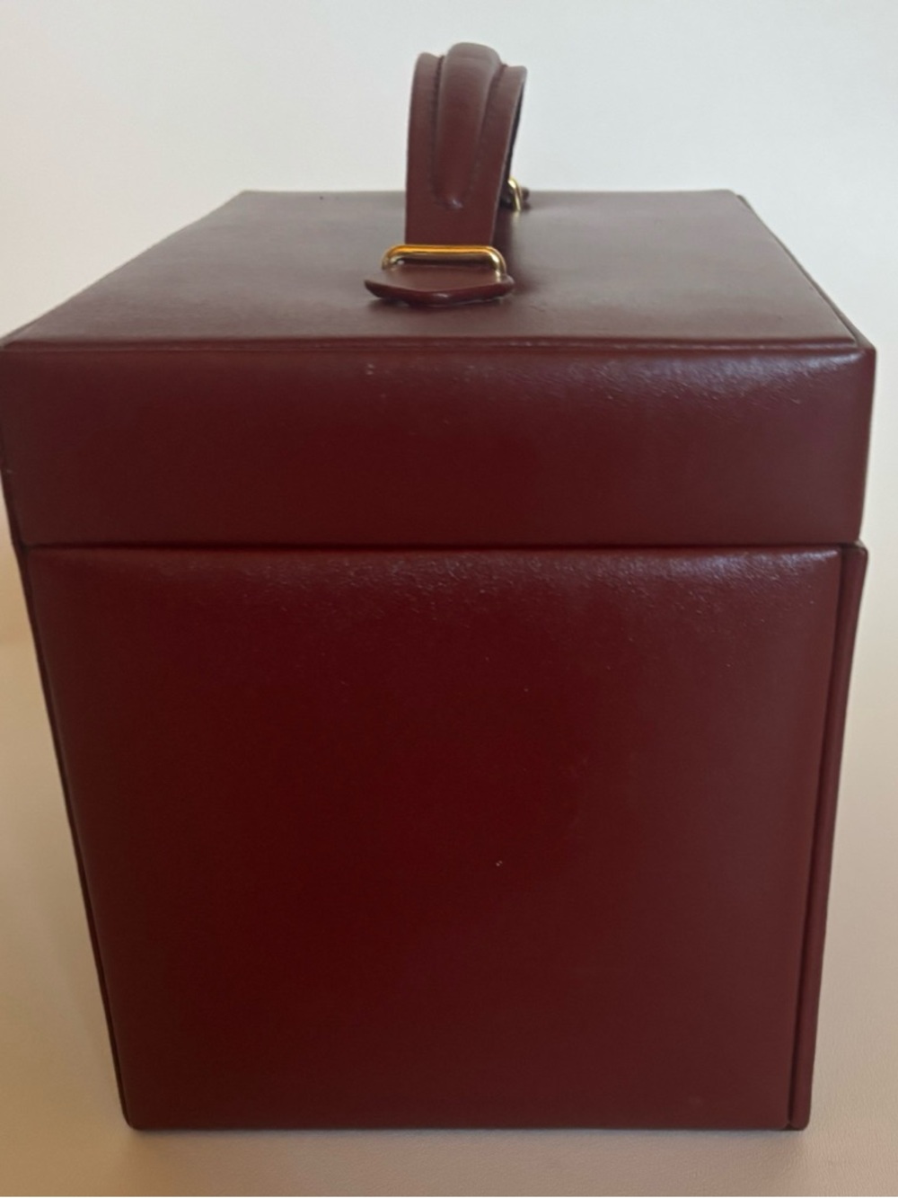 Rare~Vintage WOLF Leather Jewelry Box ~Handbag ~ in Royal Red - Picture 4 of 16